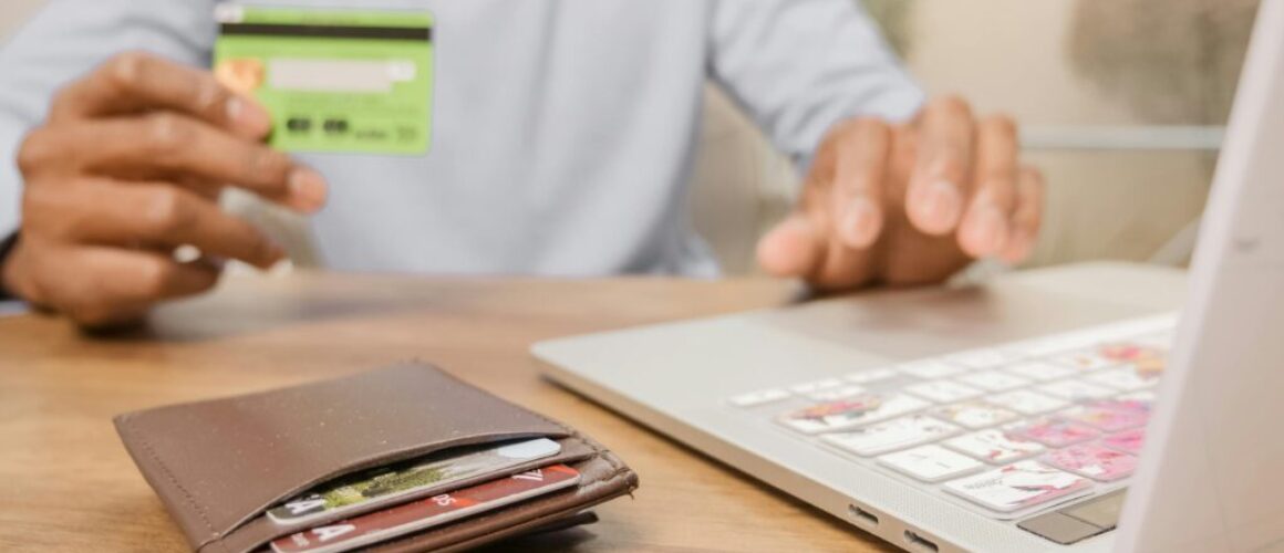 Top Business Banks for LLCs in Recent Times: Features, Fees & How to Apply